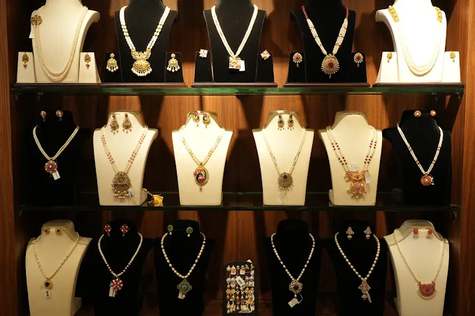 Original Narayana Pearls Gems & Jewels Porur